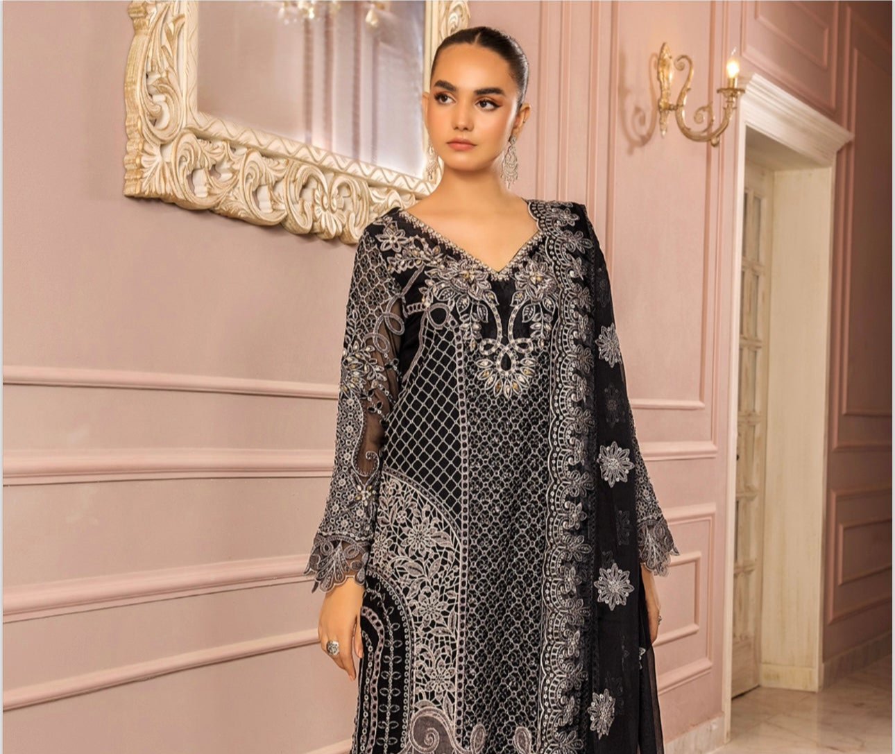 Brit 3 piece chiffon _100131 Pakistani ladies suit B124