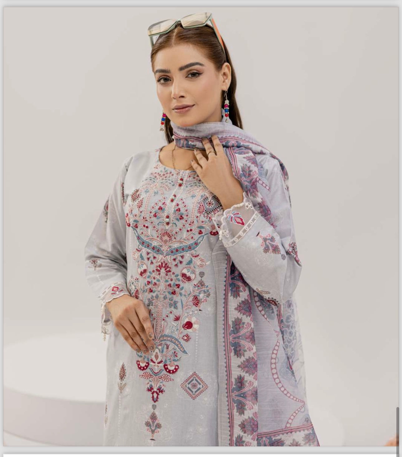 Easha aesha inspired 3 piece Lawn_100311 Pakistani ladies suit B212