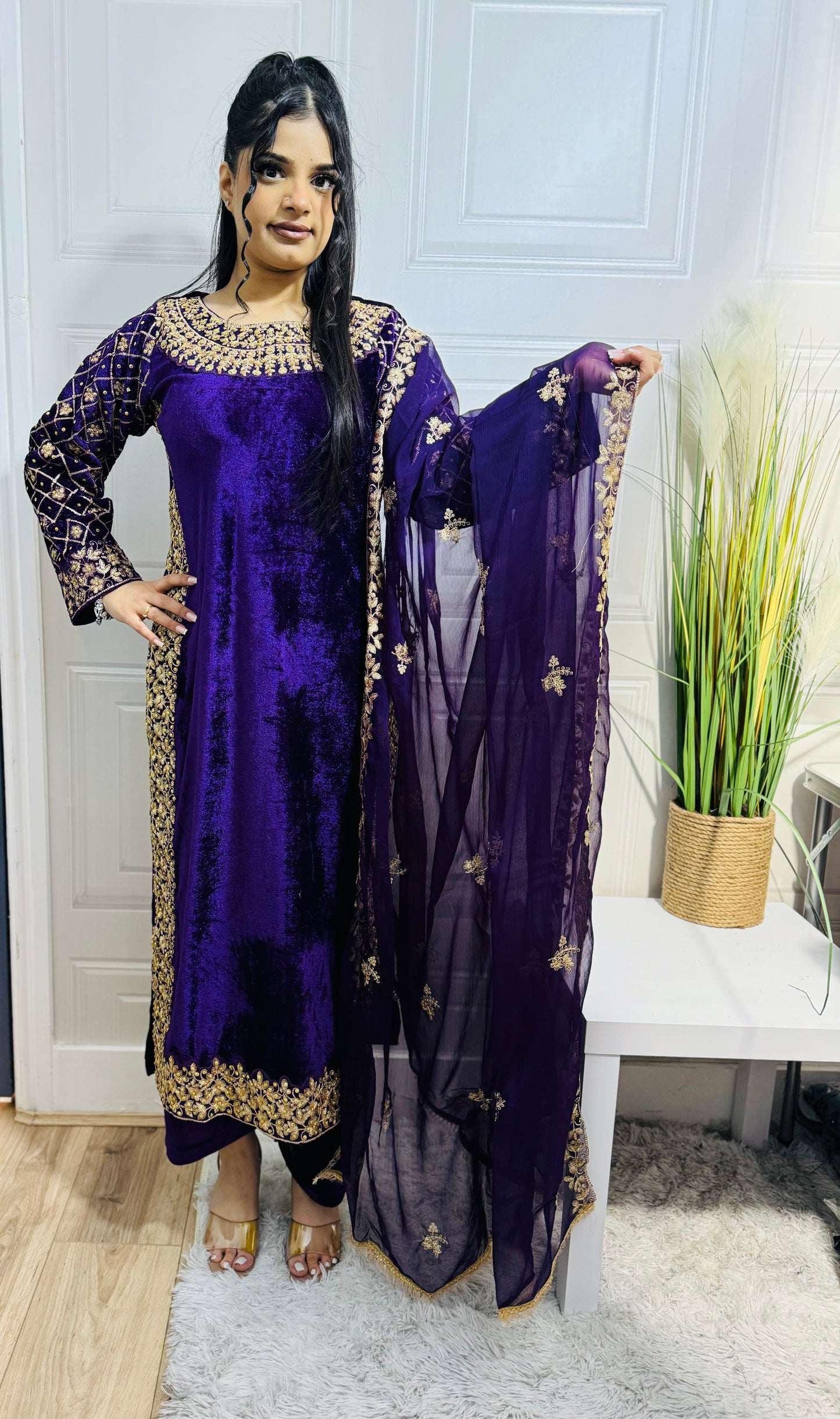 Brit 3 piece velvet_7007 Pakistani ladies suit purple B43