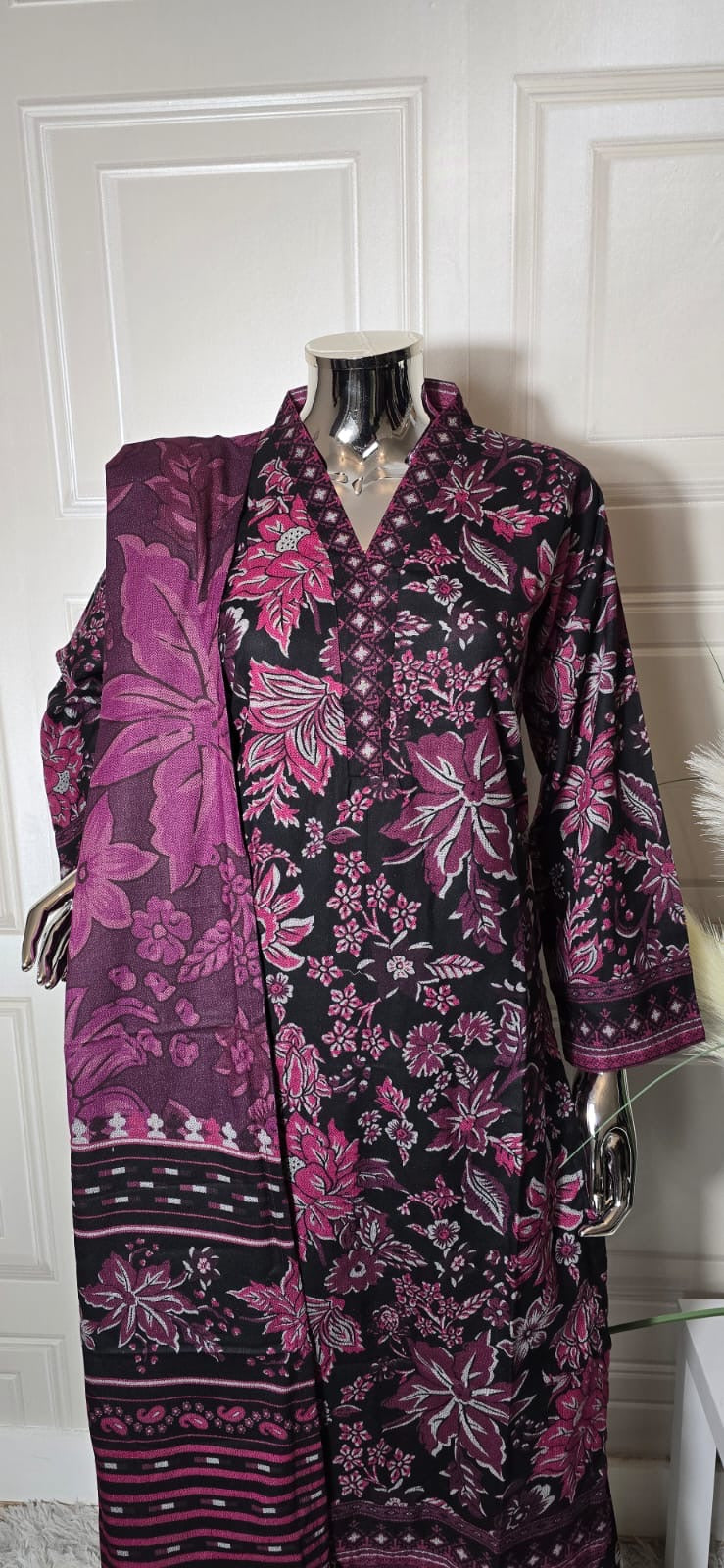 Barouque Dhanak 3 piece_4034 Pakistani suits for ladies DB1