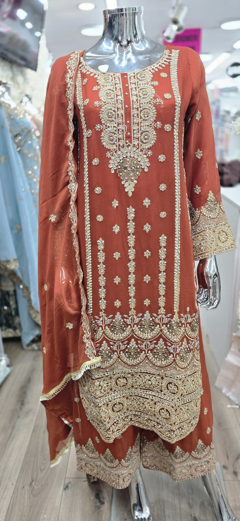 Brit 3 piece chiffon _81042 Pakistani ladies suit B229