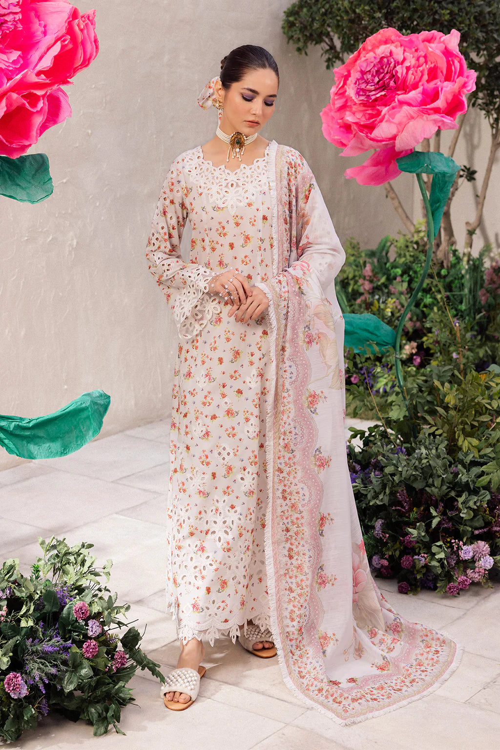 Iznik Designer_1572 Pakistani ladies suit IZ1