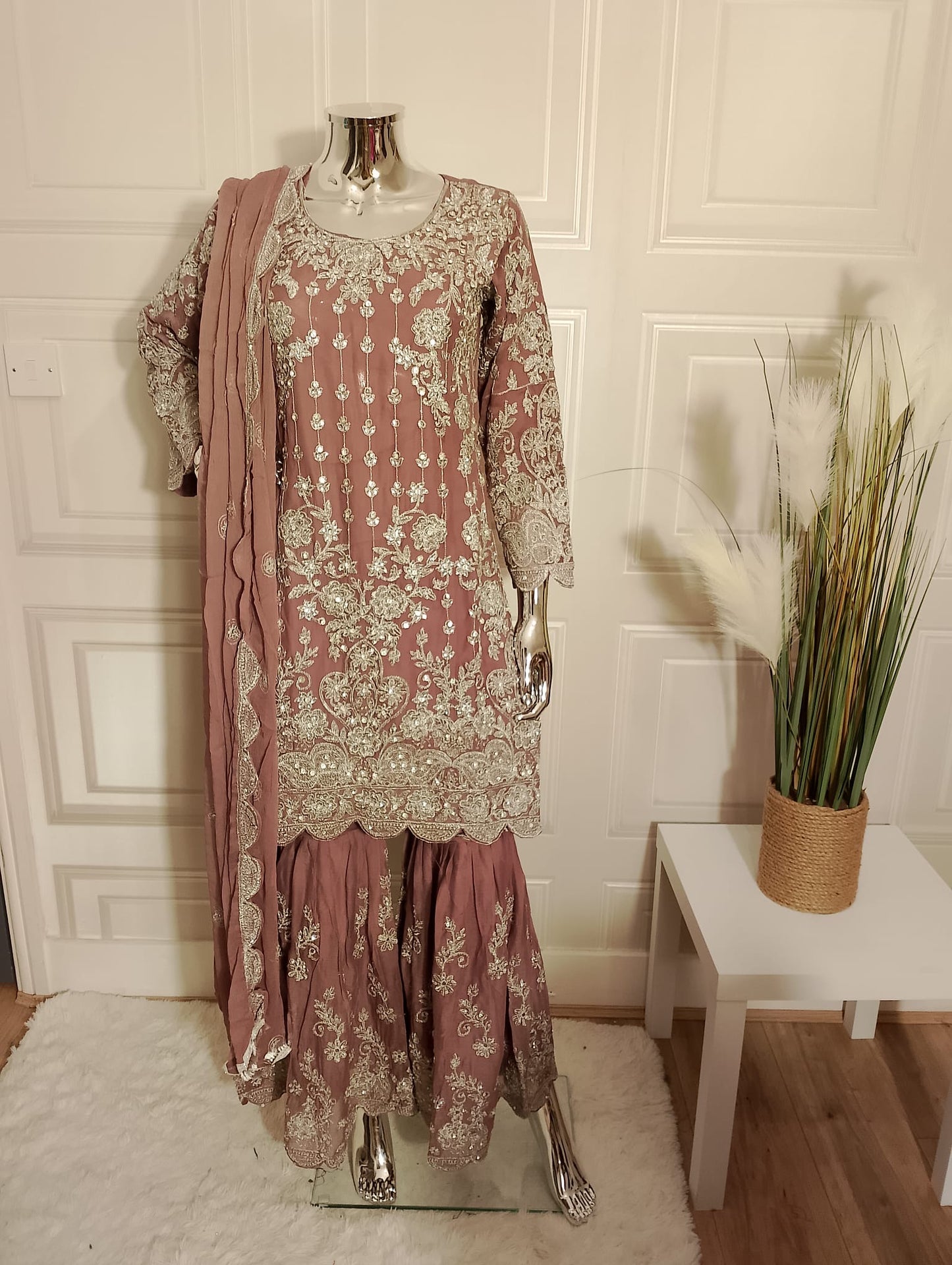 Brit 3 piece chiffon_3067 Z1