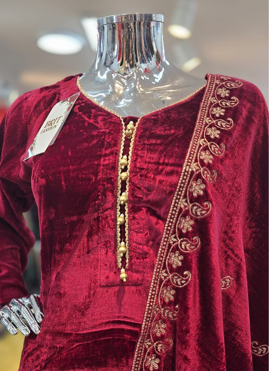 Brit 3 piece velvet_6025 Pakistani ladies suit wine B19