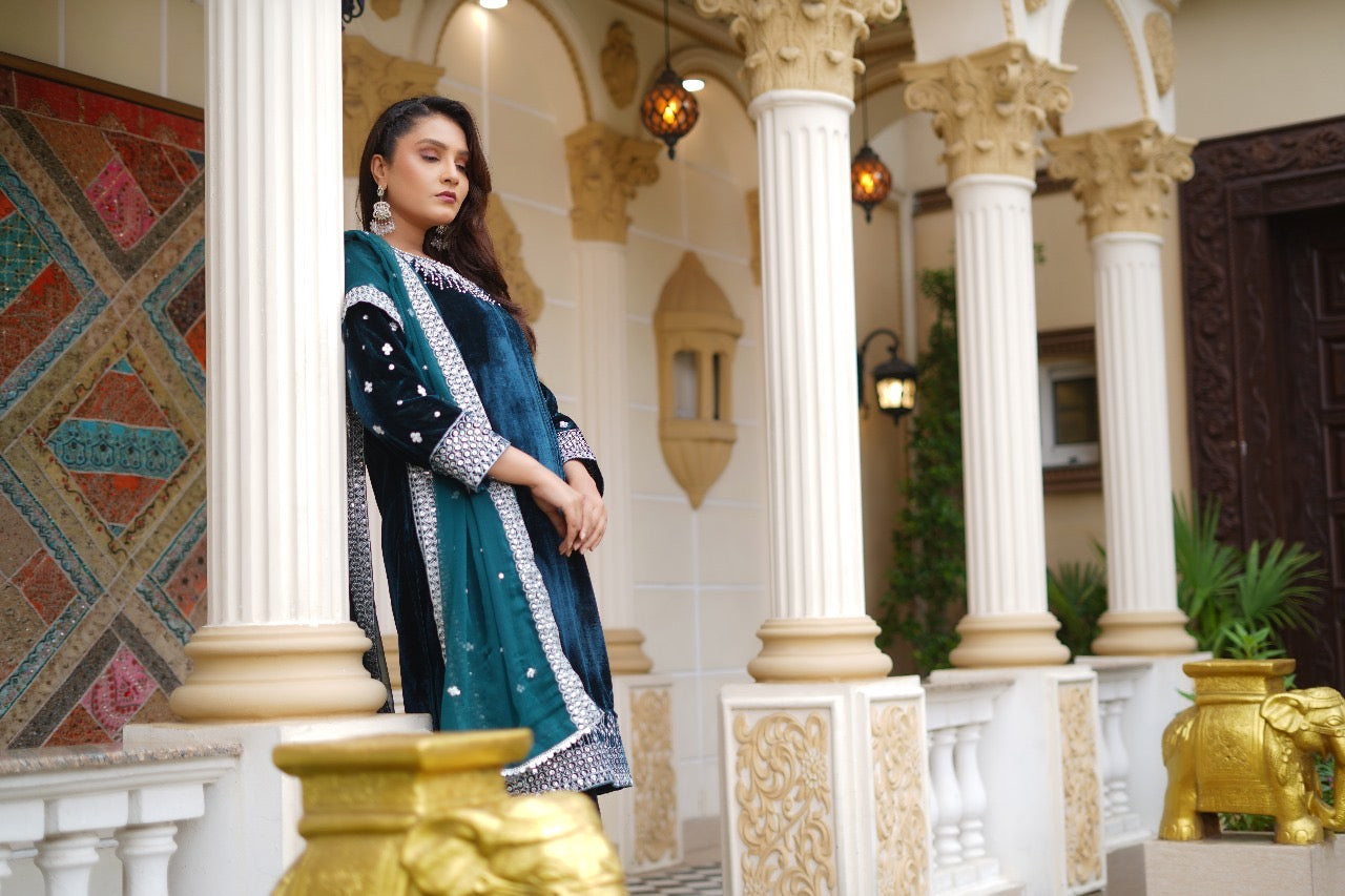 Brit Valvet 3 piece with chiffon dupata _3024 Teal B276