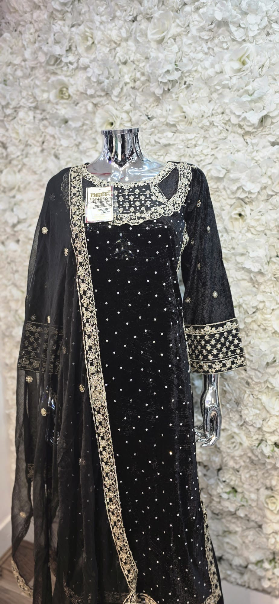 Brit 3 piece velvet_7019 ladies suit black B3