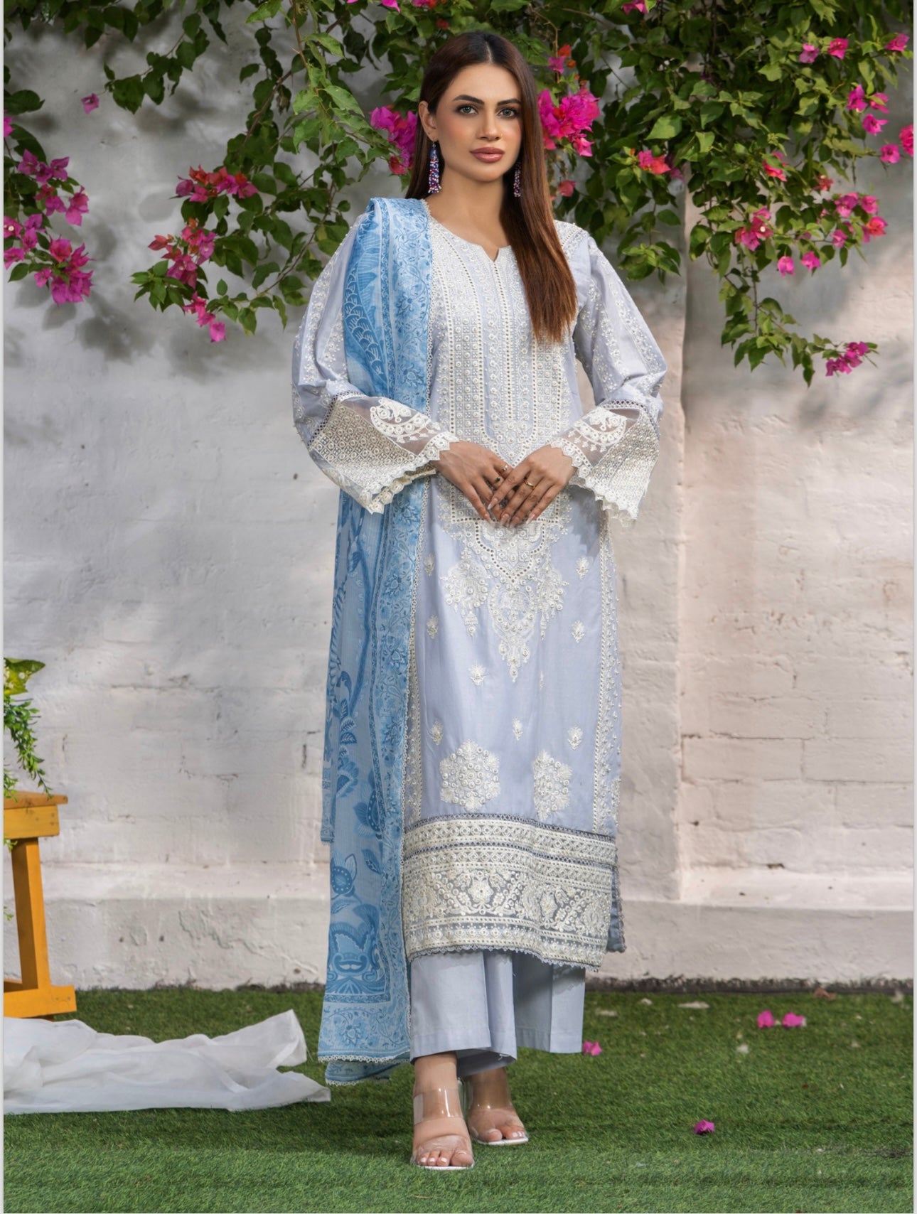BRIT Ishrat 3 piece lux lawn_100326 Pakistani ladies suit B165