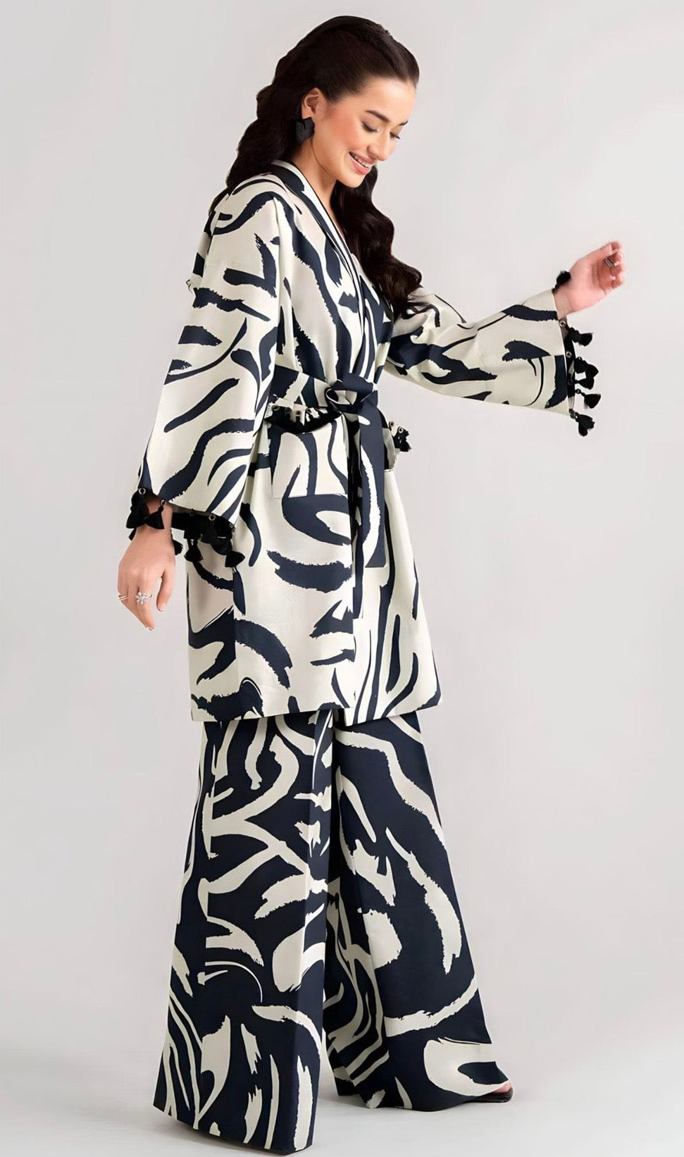 Sapphire inspired 2 piece lawn_81017 Pakistani ladies suit B174