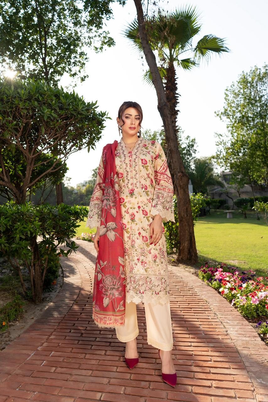 Munira 3 piece ladies Printed Lawn collection B575