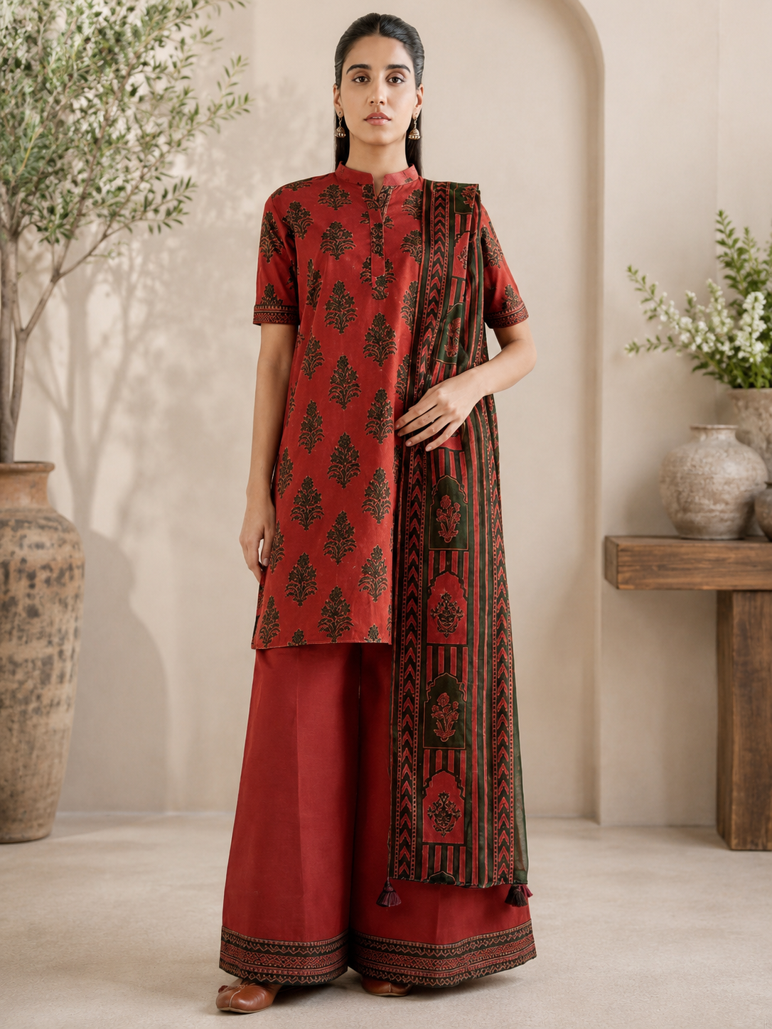 SAPPHIRE inspired 3 piece luxury lawn collection ladies dress B682