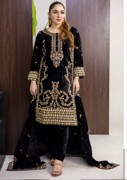 Brit 3 piece luxury Valvet_81042 Pakistani ladies suit black B297