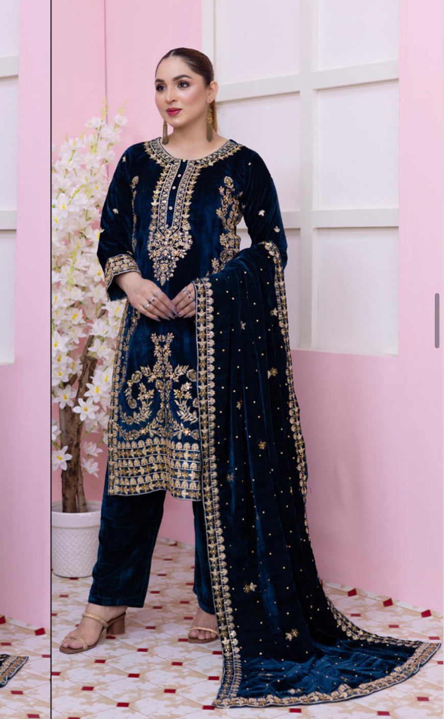 Brit 3 piece luxury Valvet_81042 Pakistani ladies suit teal B297