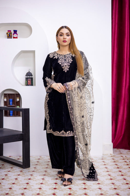 Brit 3 piece luxury Valvet_81042 Pakistani ladies suit Black B286