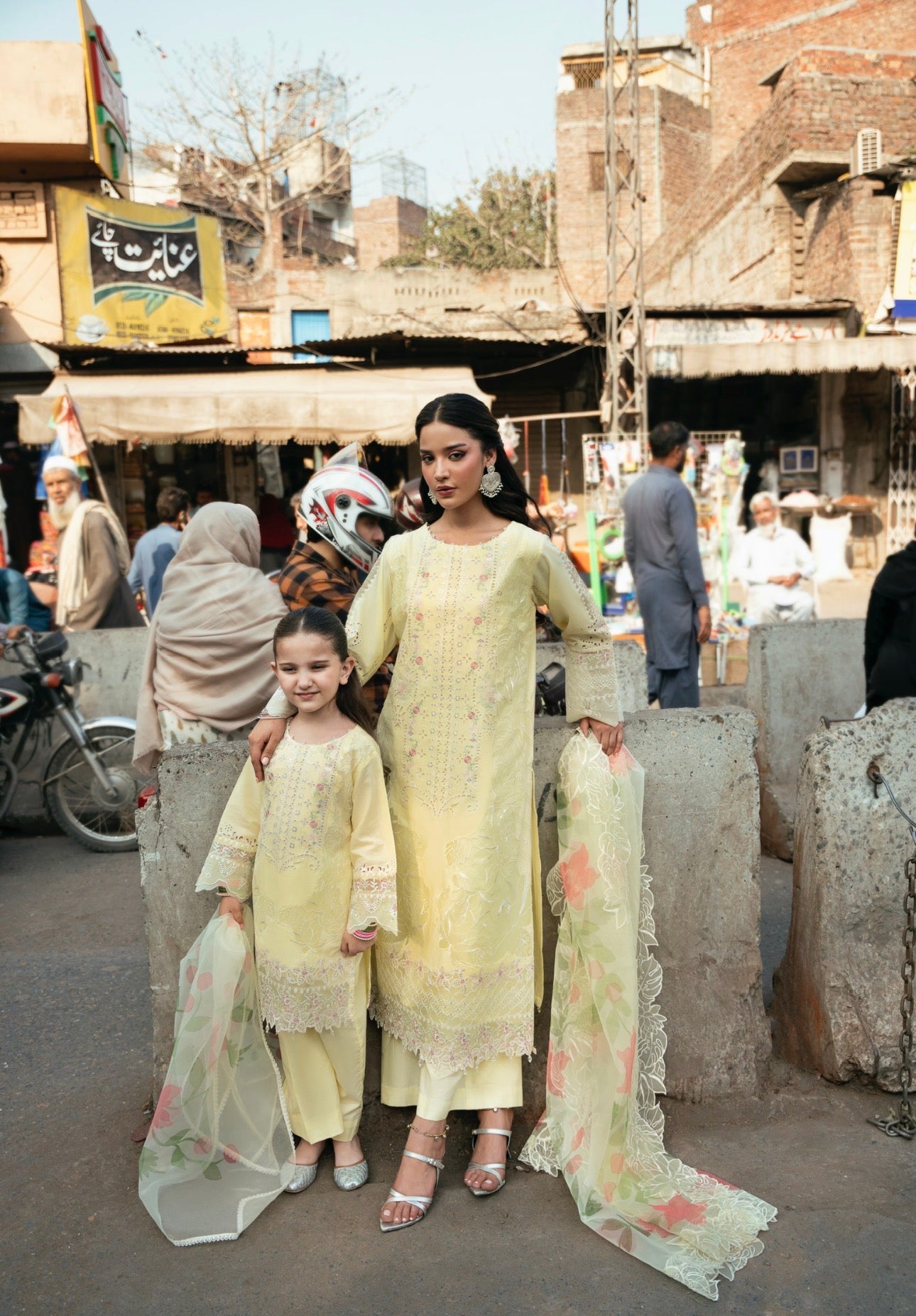 Kids Simrans 3 piece chikankari _81042 Pakistani ladies suit B535