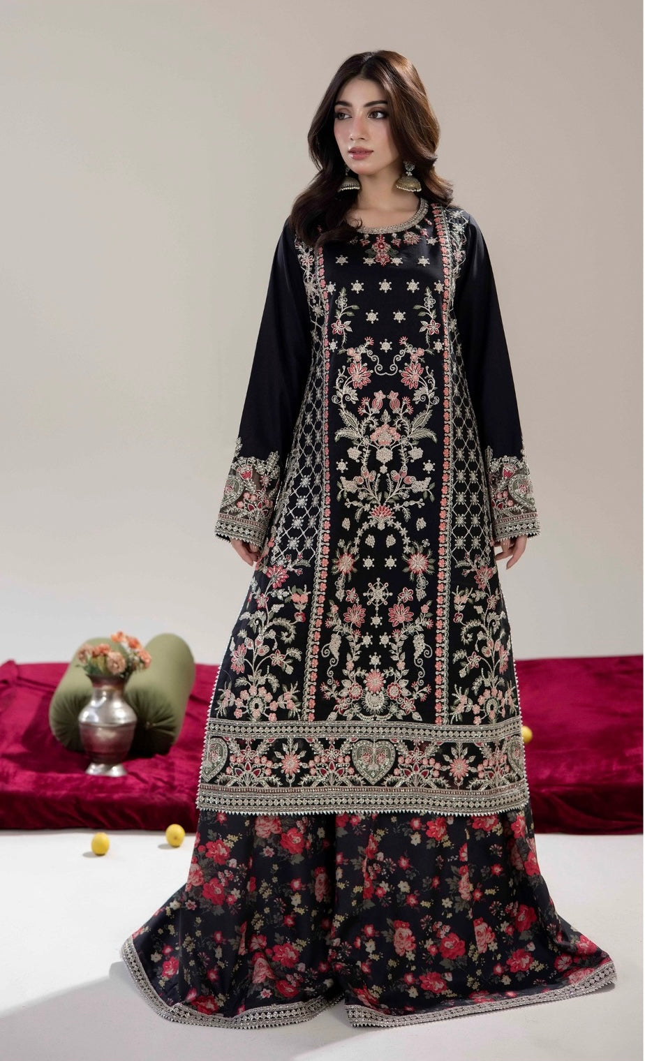 Ethnic 2 piece luxury lawn collection ladies dress B639