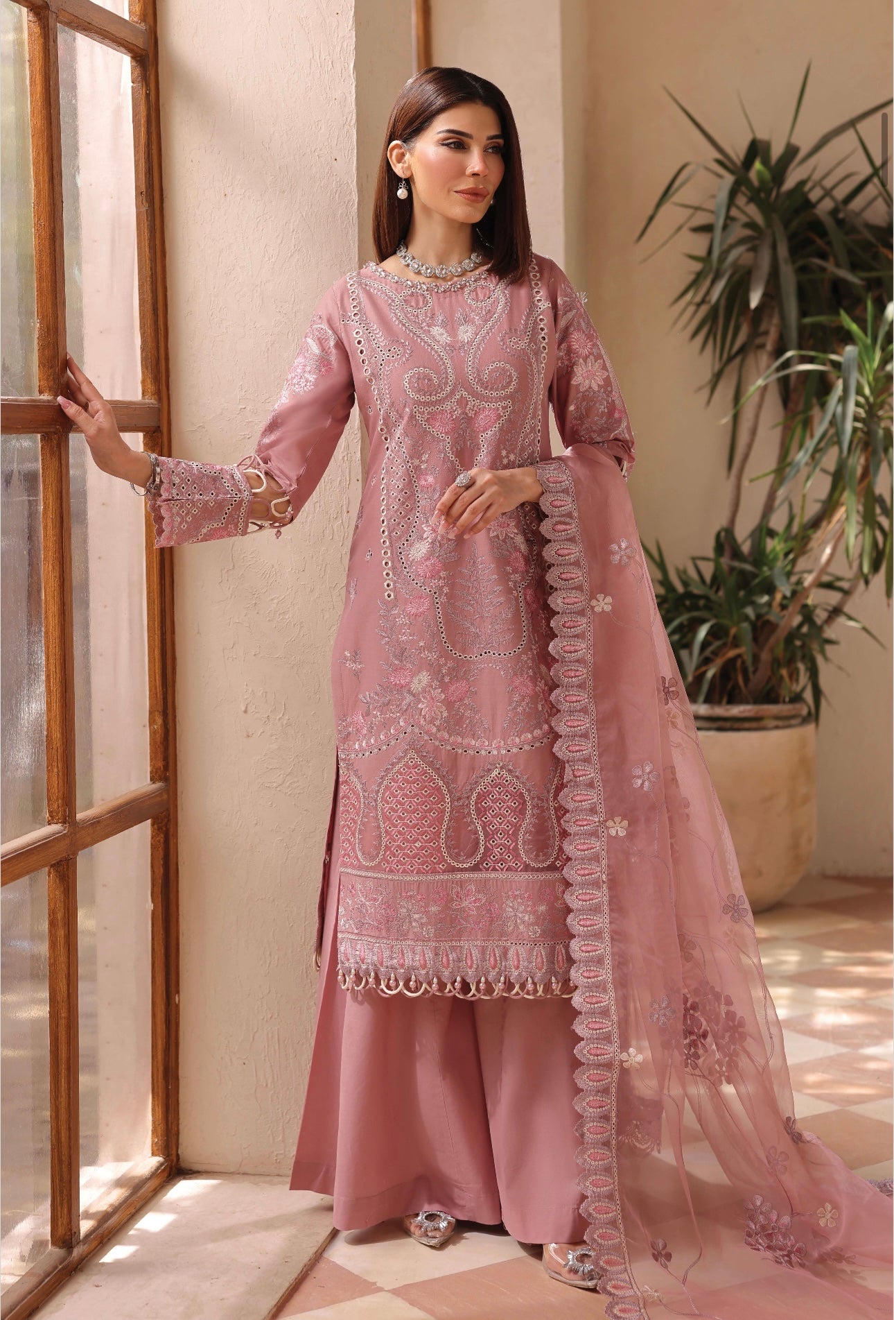 Simrans Lamhey Mother and Daughter 3 piece_10047 B107