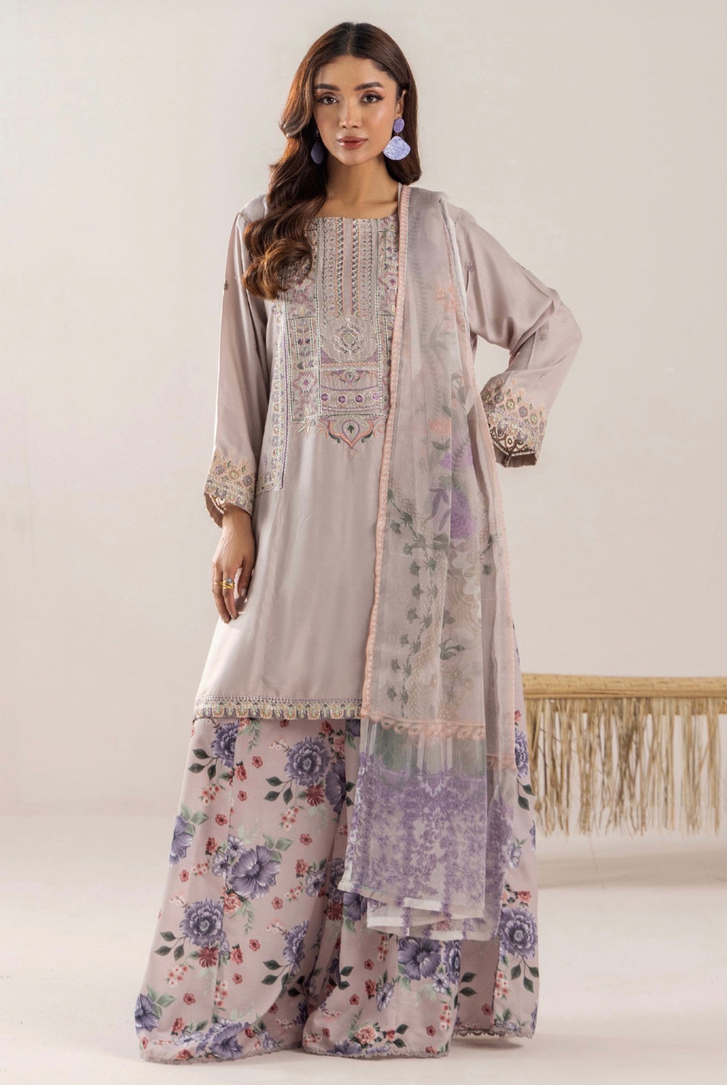 TT 3 piece luxury linen EID COLLECTION _81042 Pakistani ladies suit B518