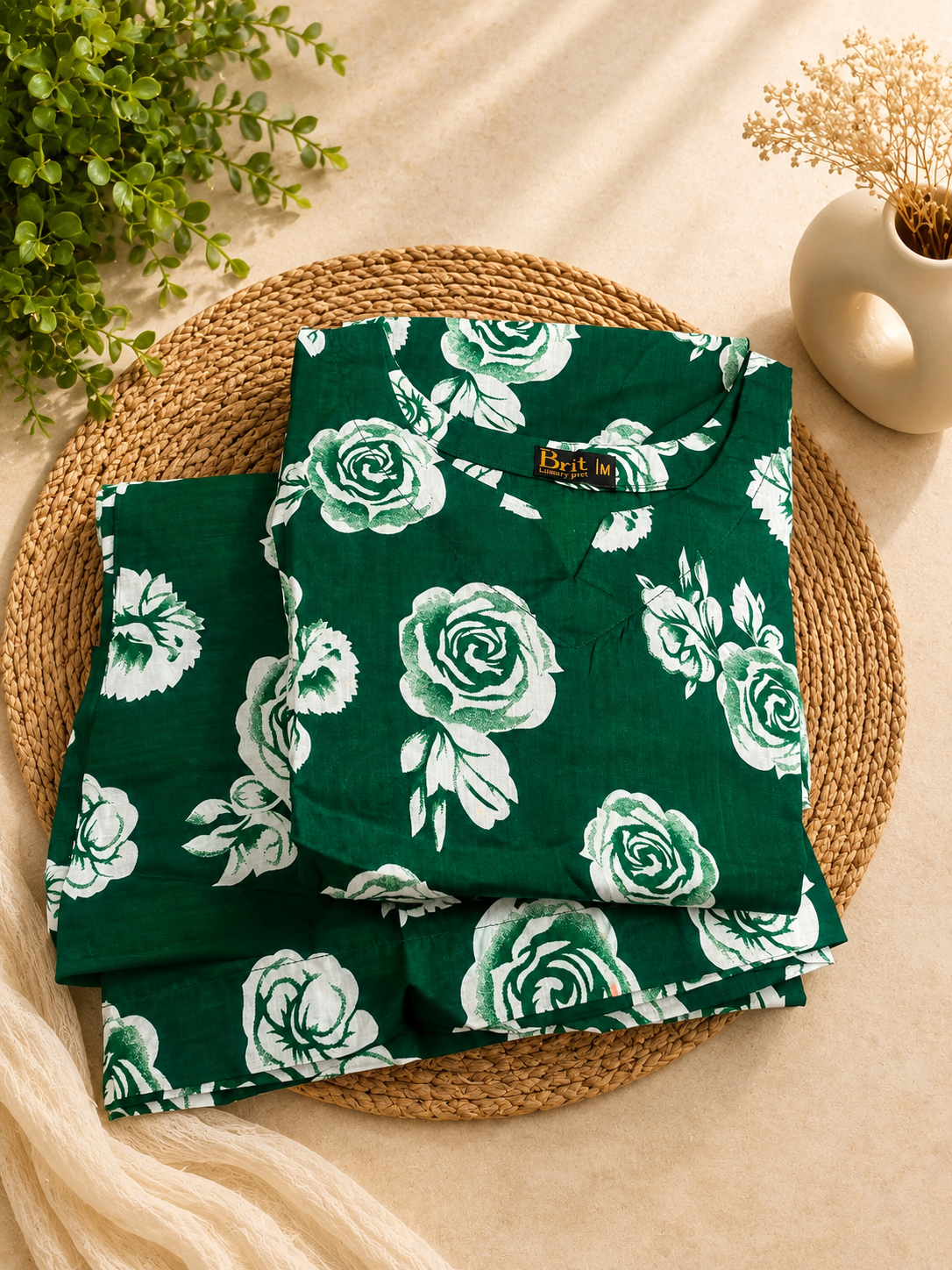 Brit 14 August  2 piece luxury lawn dress B699