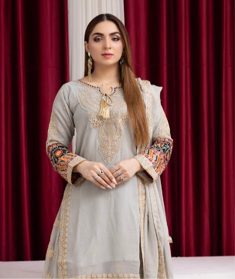 Brit 3 piece luxury chiffon_81042 Pakistani ladies suit B189
