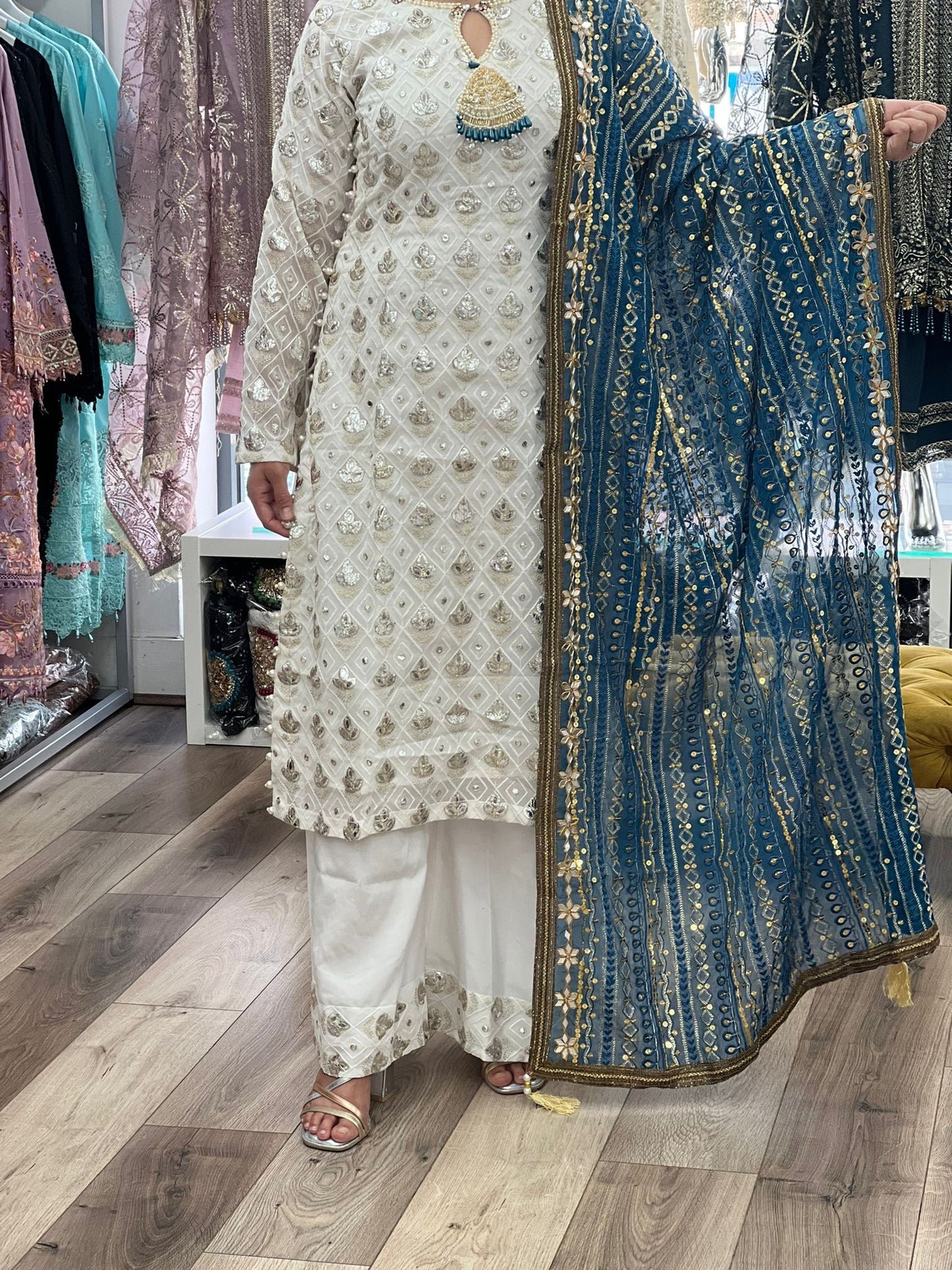 Brit 3 piece luxury chiffon _81042 Pakistani ladies suit Teal B226