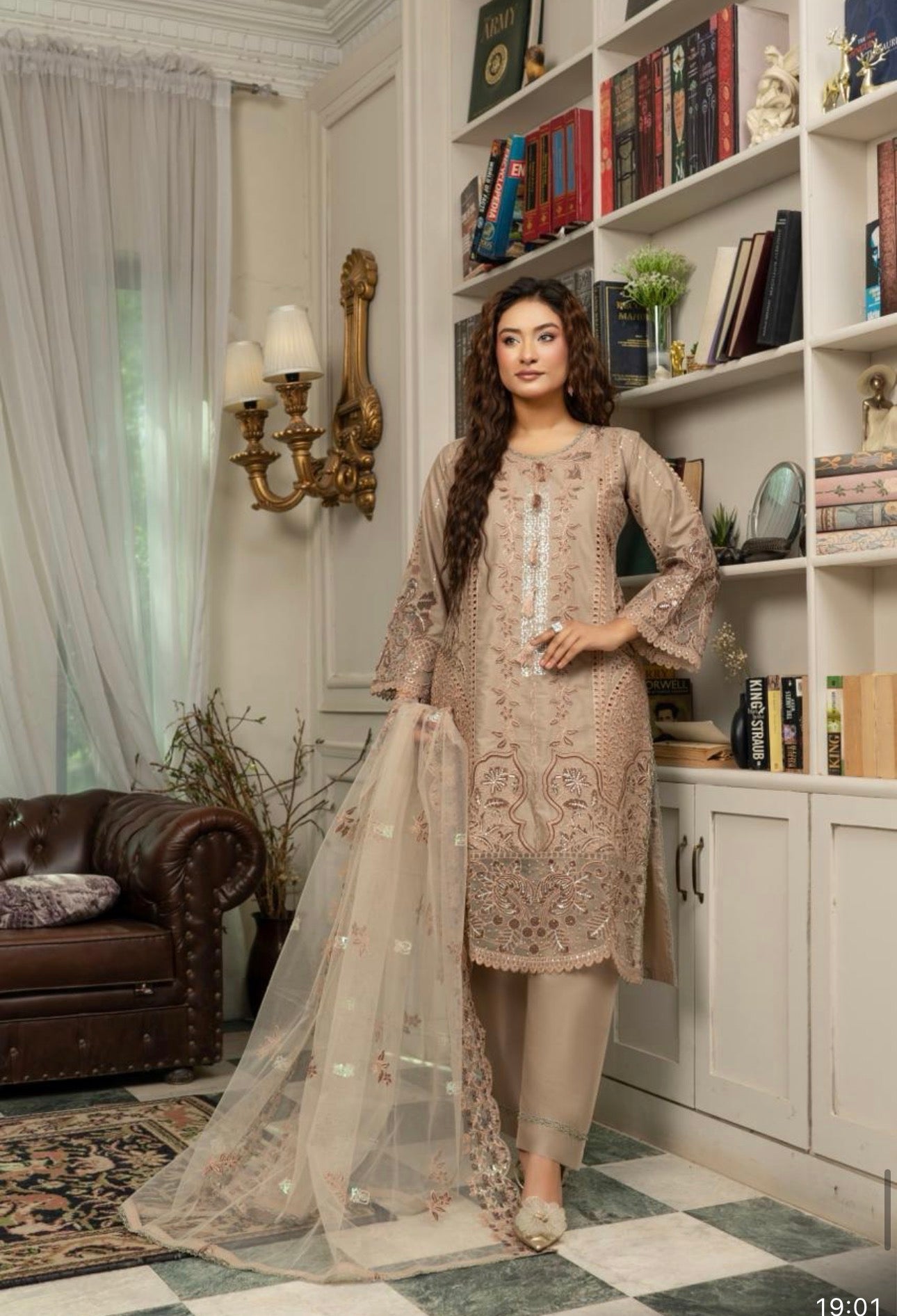 Munira Designer 3 piece ladies Fancy collection B594