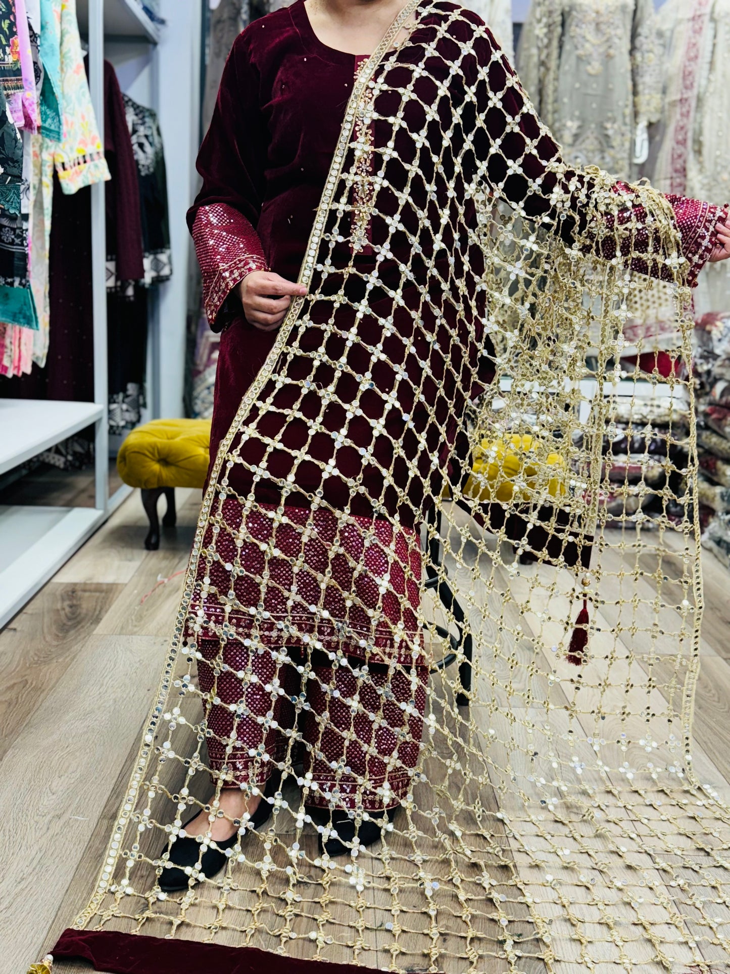 Brit 3 piece luxury Velvet with sheesh dupatta Pakistani ladies suit B318