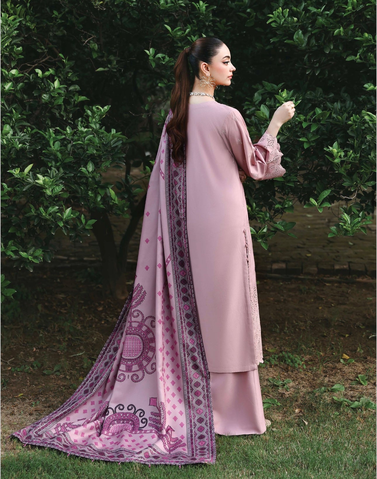 Brit MEHAR 3 piece chicken Kari _81042 Pakistani ladies suit B316