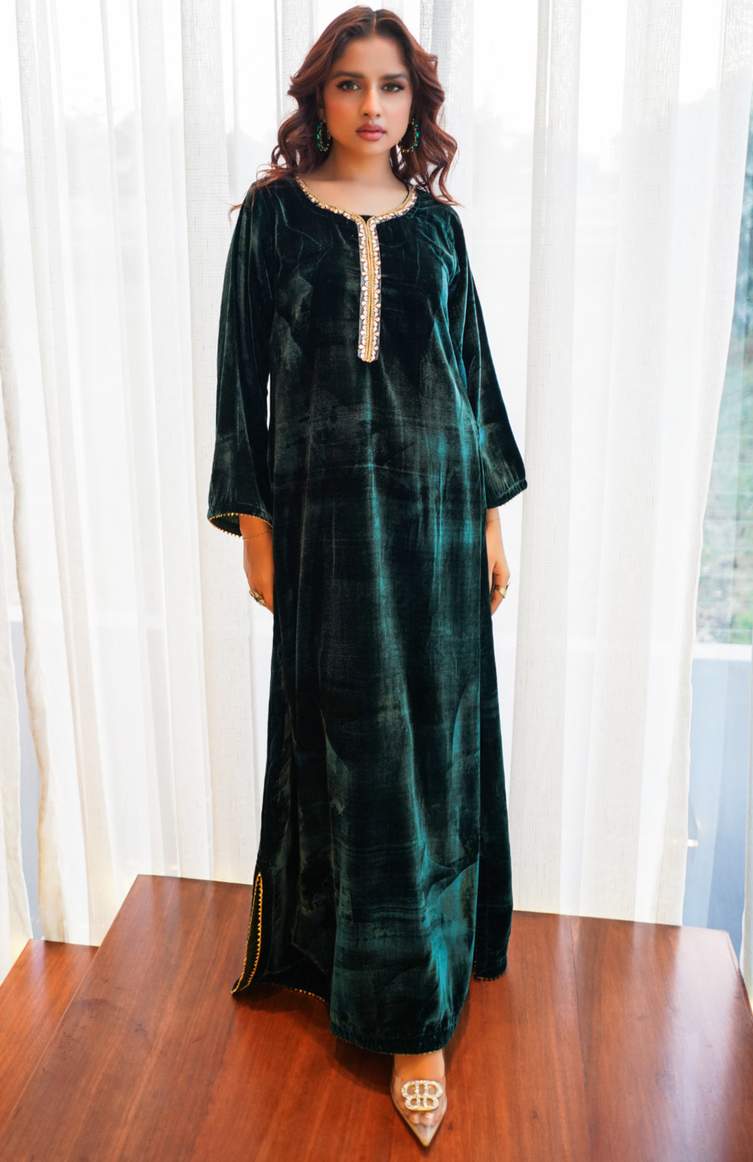 Brit 2 piece Valvet Kaftaan Pakistani ladies suit B428