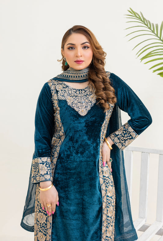 Brit 3 piece velvet _2058 ladies Pakistani suit B10