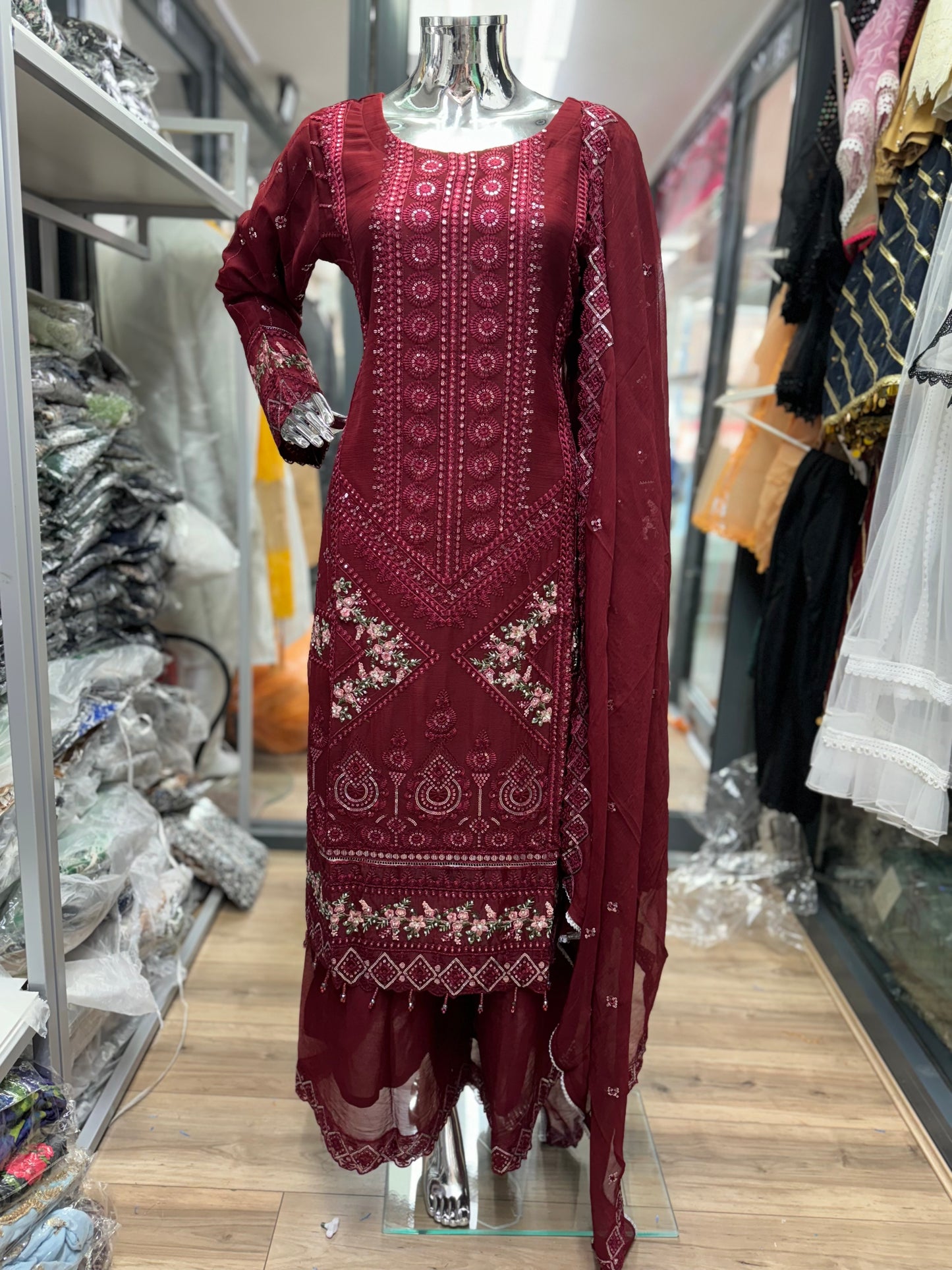 Brit 3 piece luxury chiffon_81042 Pakistani ladies suit B238