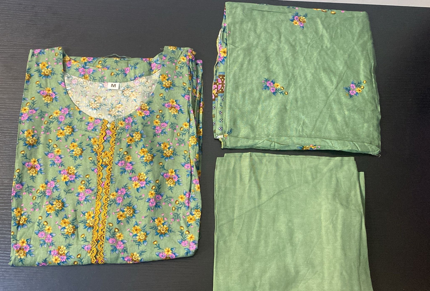 Brit 3 piece Dhanak Pakistani ladies Winter collection suit B398