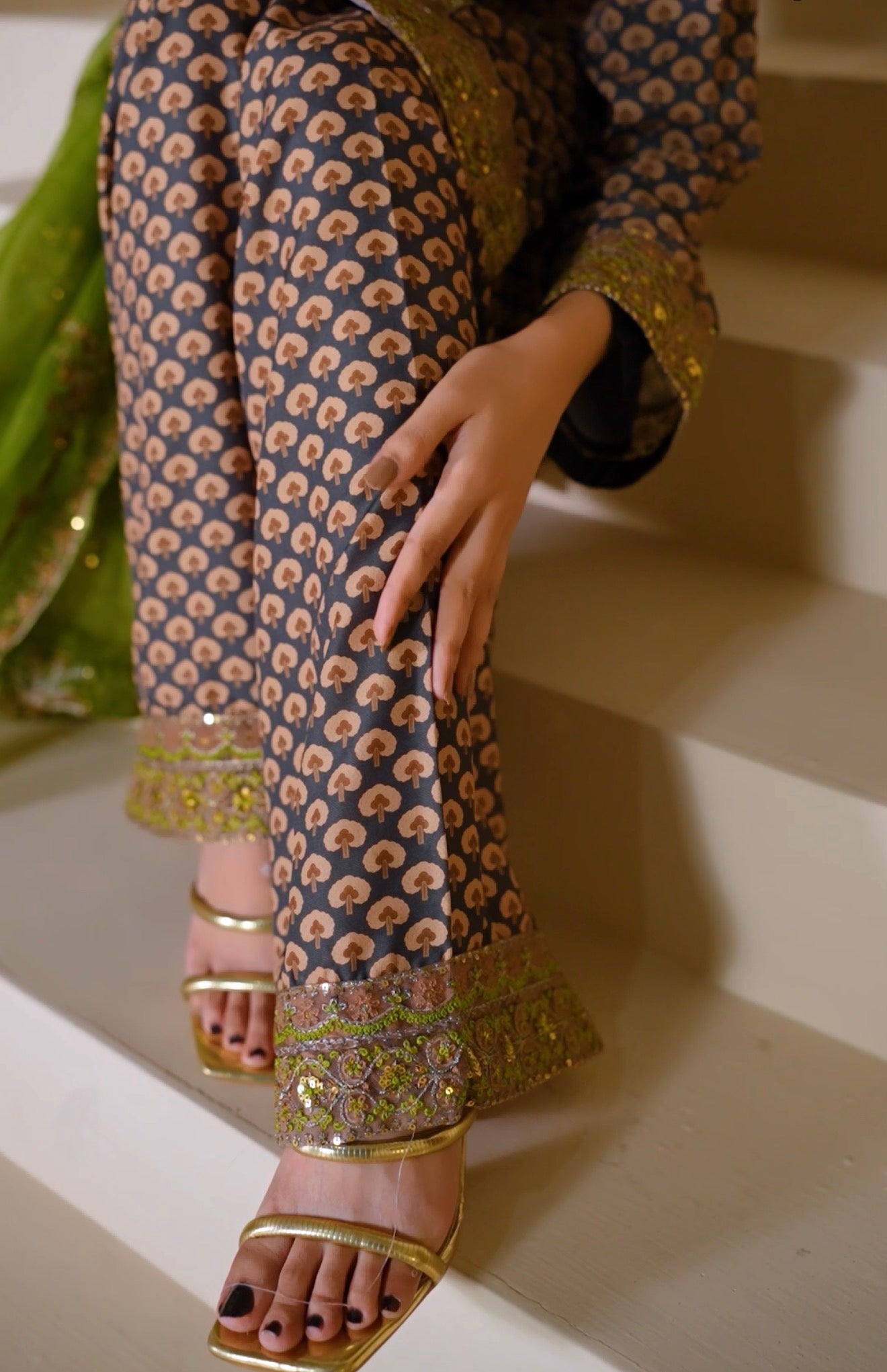 CHARIZMA inspired 3 piece banarsi ladies dress B611