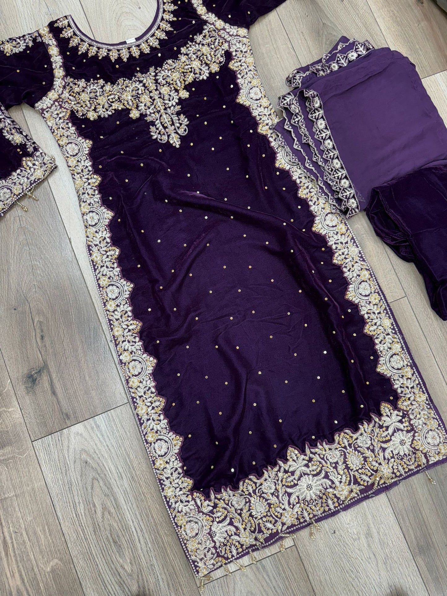 Brit 3 piece Mother and daughter velvet_5004 ladies suit N2