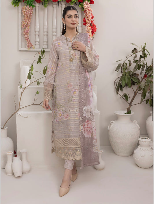 Brit 3 piece Jacquard _100249 ladies suit B145