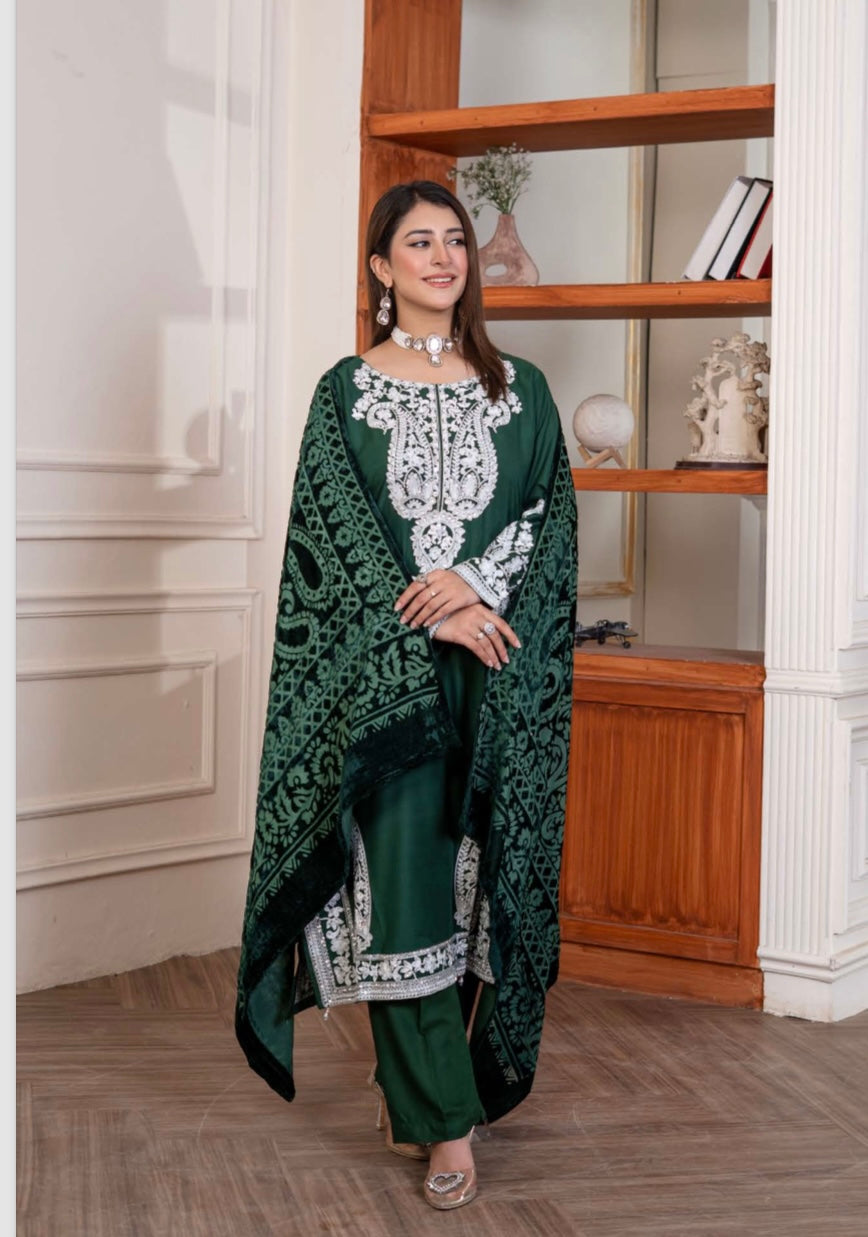 Brit 3 piece Dhanak with plachi shawl_81042 Pakistani ladies suit B298