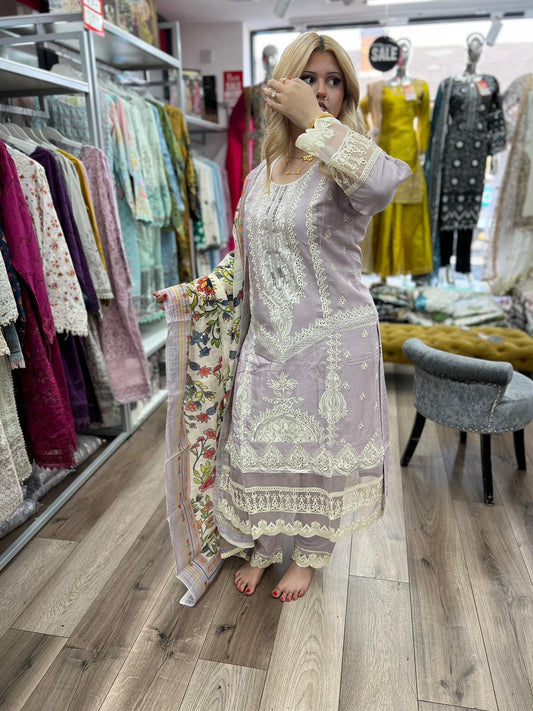 Brit 3 piece luxury Linen_81042 Pakistani ladies suit B250