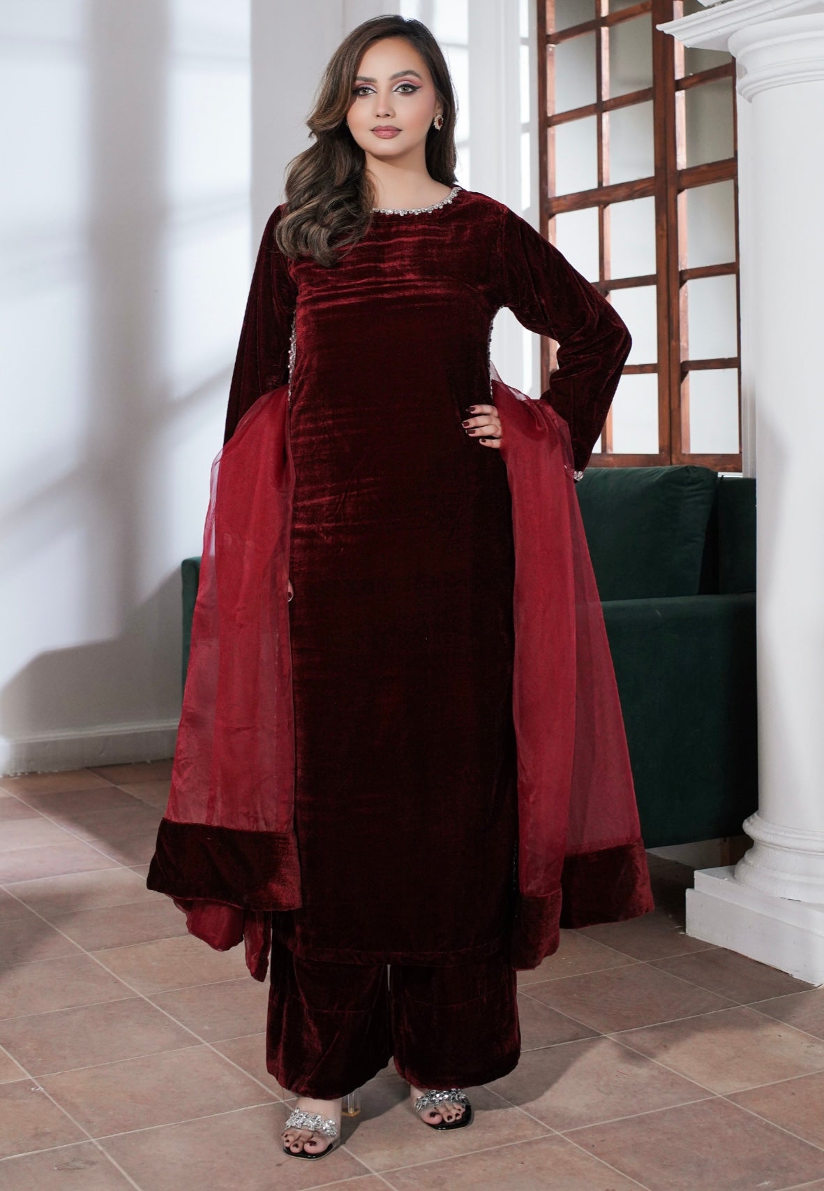 Brit 3 piece VALVET _81042 Pakistani ladies suit B445