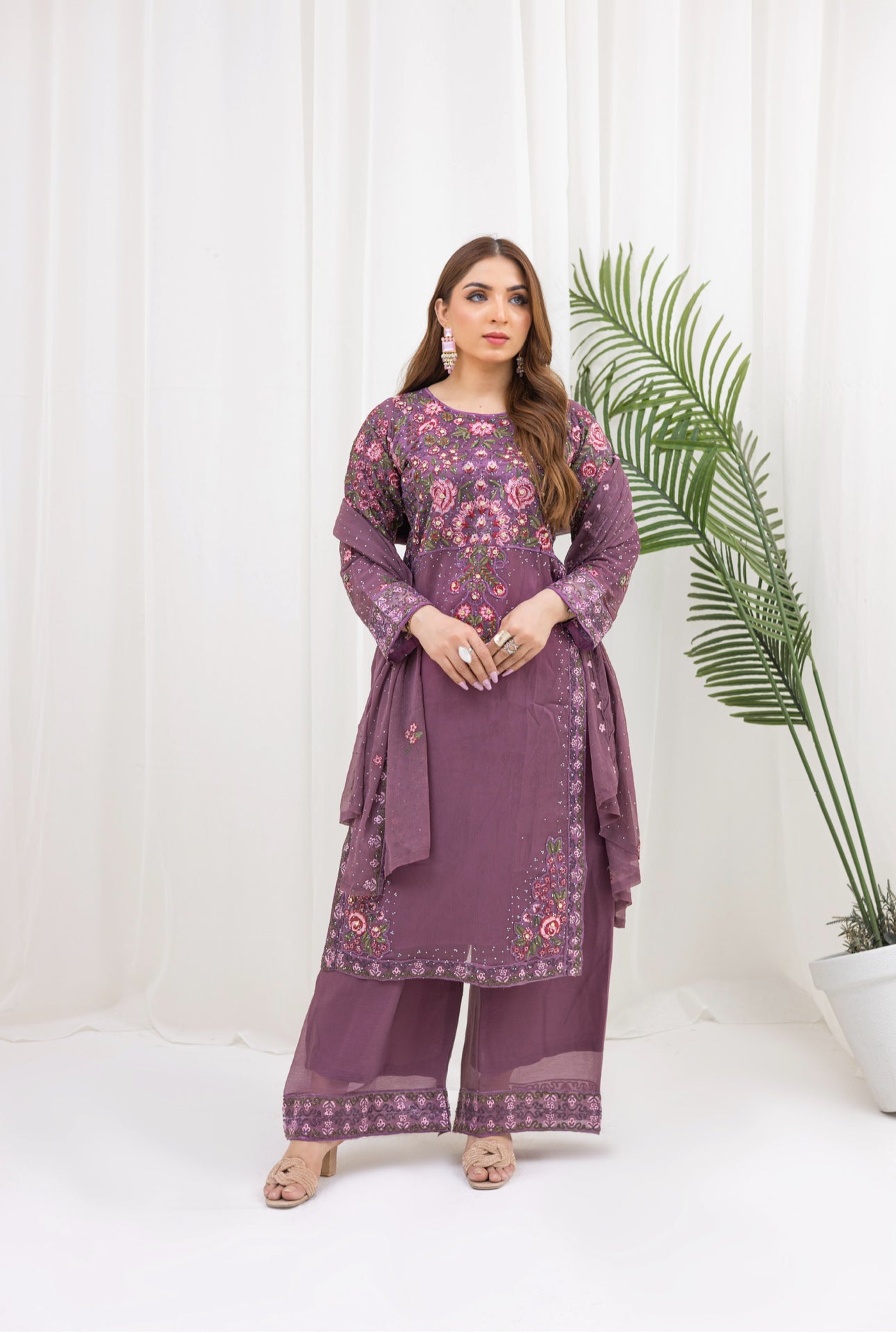 Brit 3 piece chiffon mother and daughter _100207 Dusty pink ladies suit B75