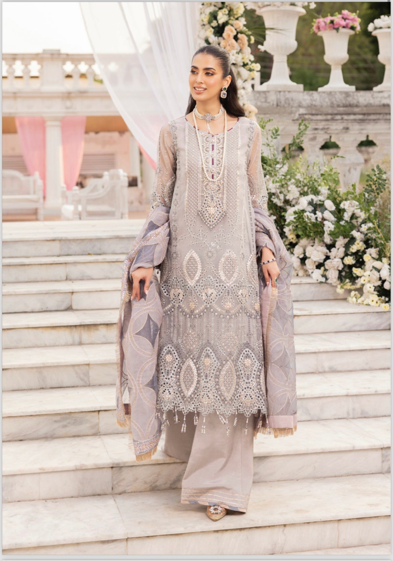 Brit 3 piece luxury wedding wear_100239 ladies suit B143