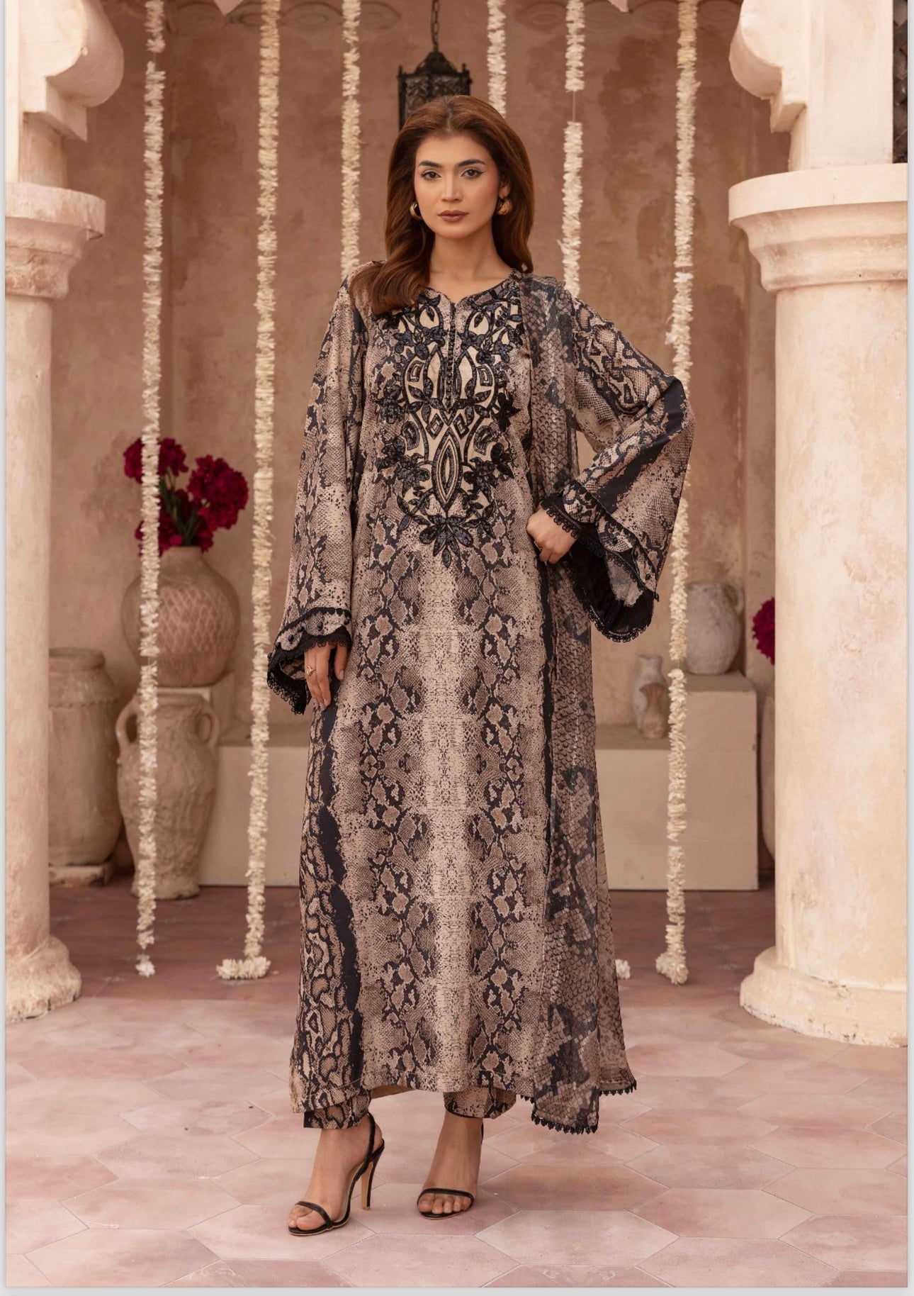 M print inspired 3 piece winter collection Pakistani ladies suit B327
