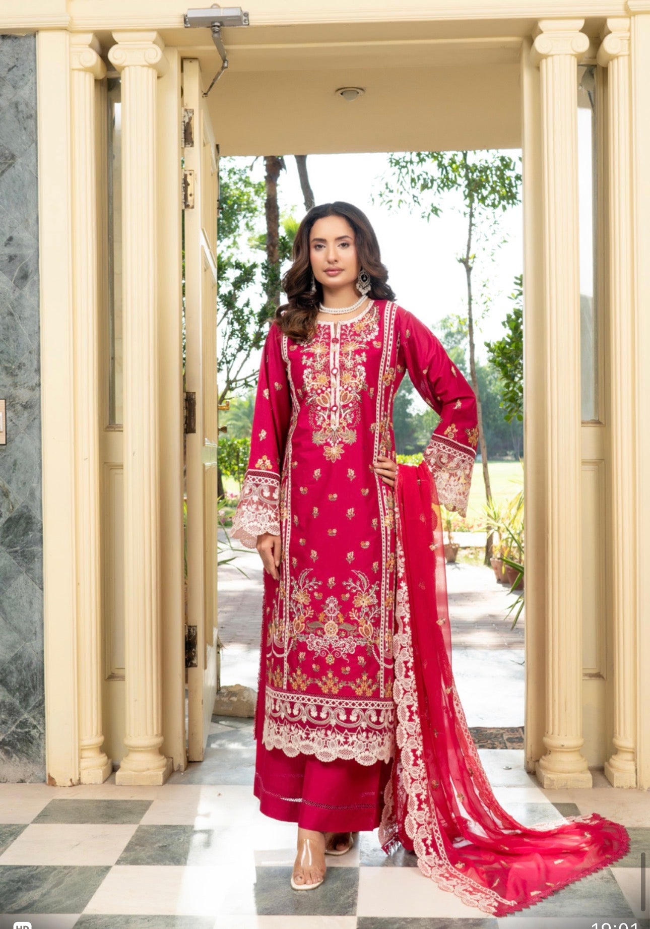 Munira Designer 3 piece ladies Fancy collection B594