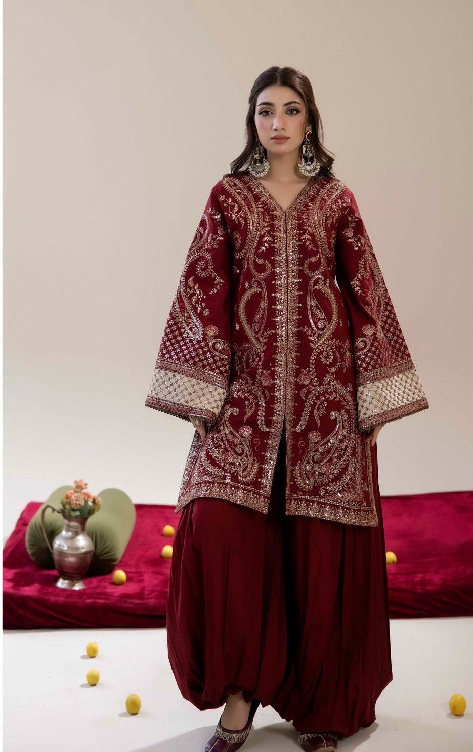Ethnic 2 piece luxury lawn collection ladies dress B639