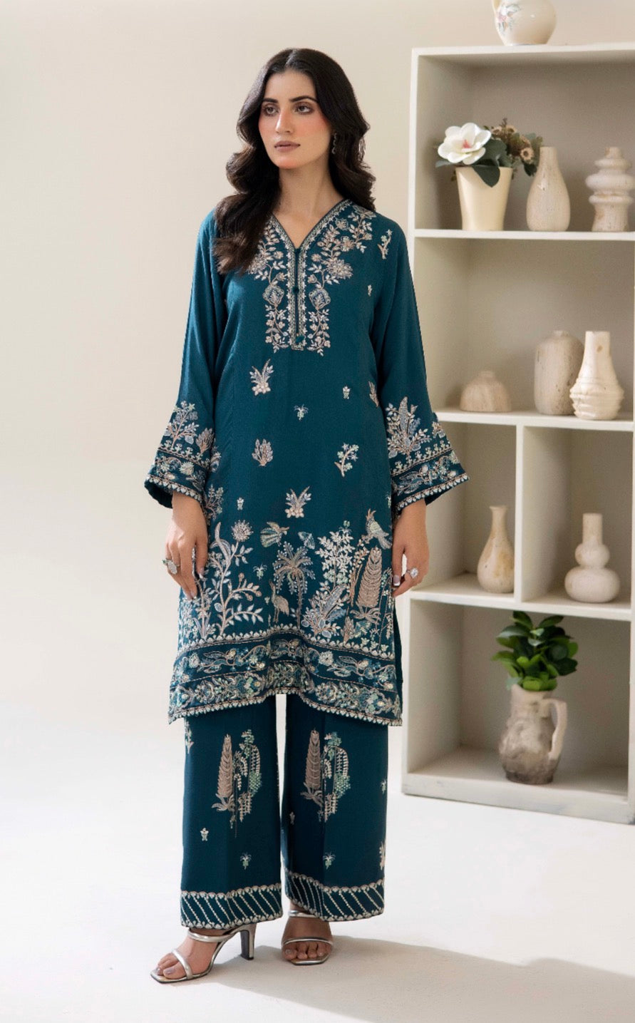 ETHNC 3 piece luxury grip raw silk ladies dress B659