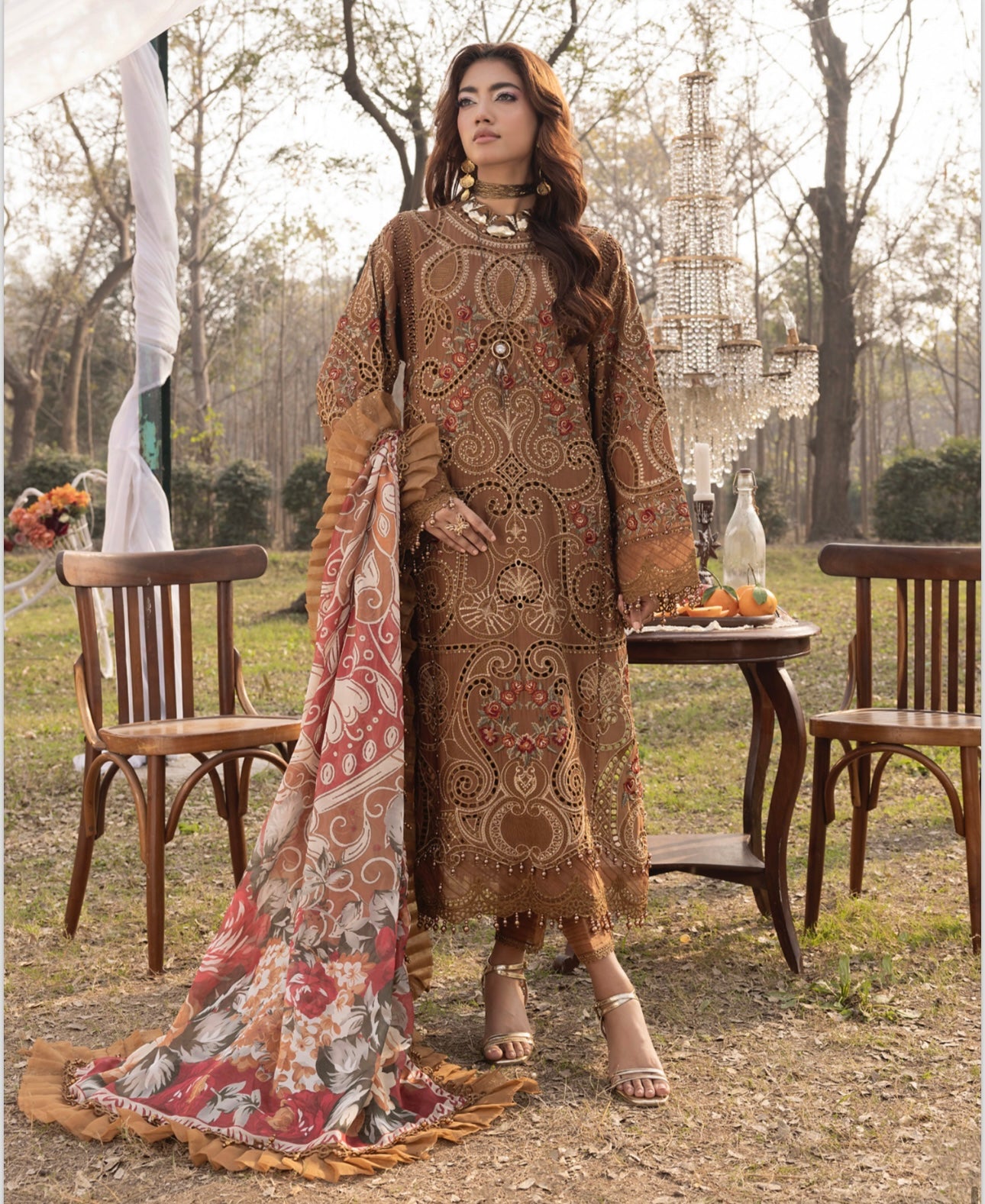 TT 3 piece embroidery lawn _81042 Pakistani ladies suit B219