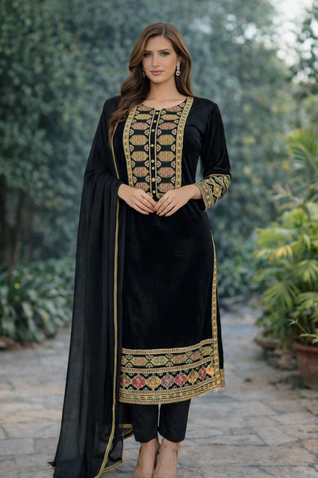 Brit 3 piece VALVET _81042 Pakistani ladies suit B444