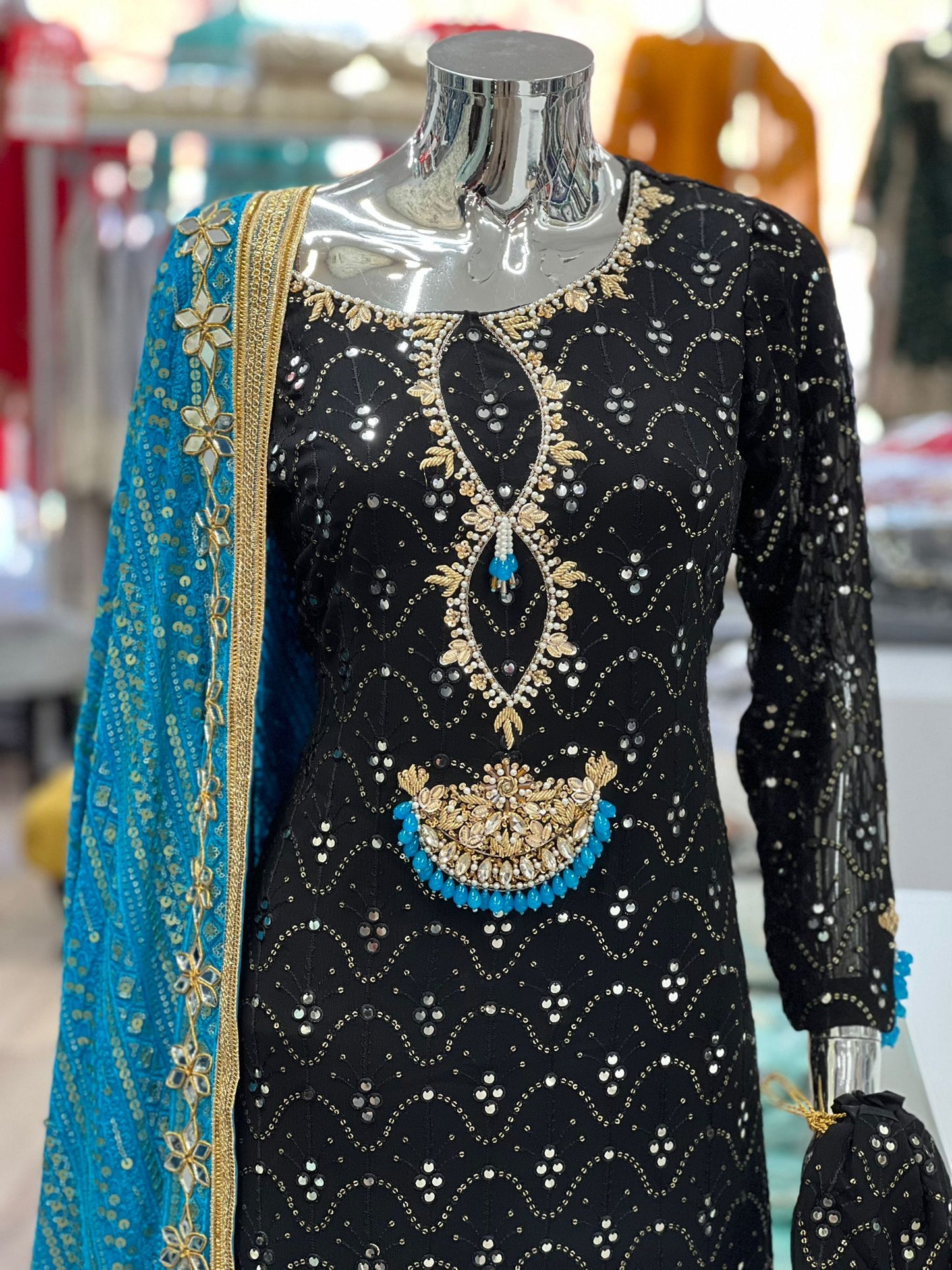 Brit 3 piece luxury wedding wear_100242 ladies suit B213