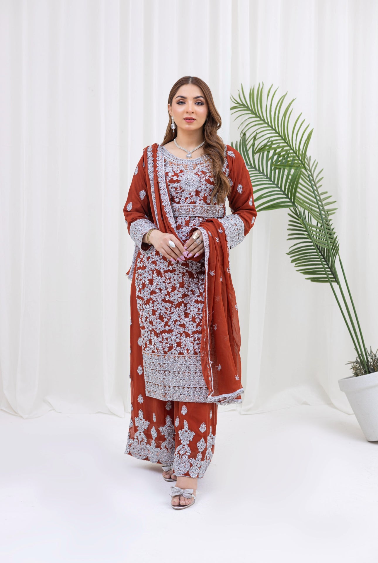 Brit 3 piece lux wedding wear_100222 Pakistani ladies suit B138